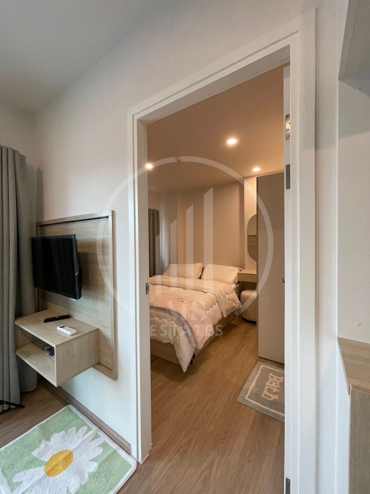 Phyll Condominium – photo 5