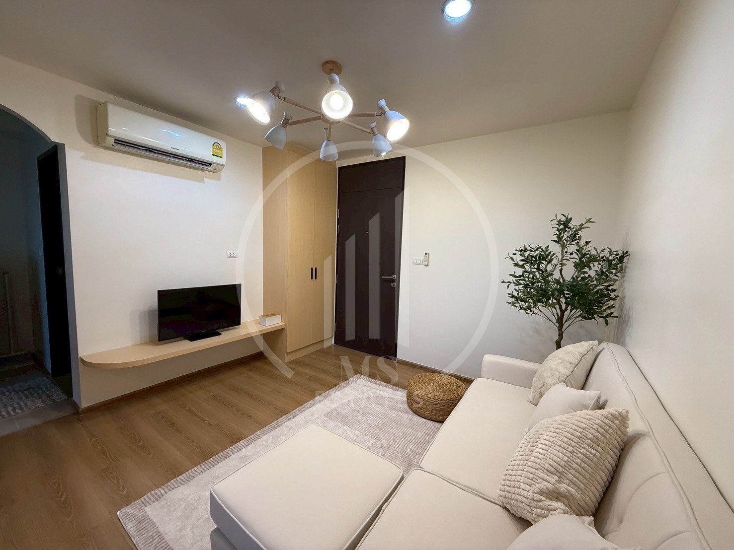 Centrio Condominium – photo 3