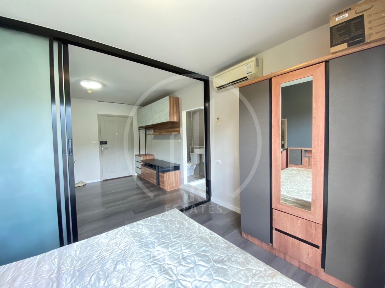 D Condo Campus – photo 4