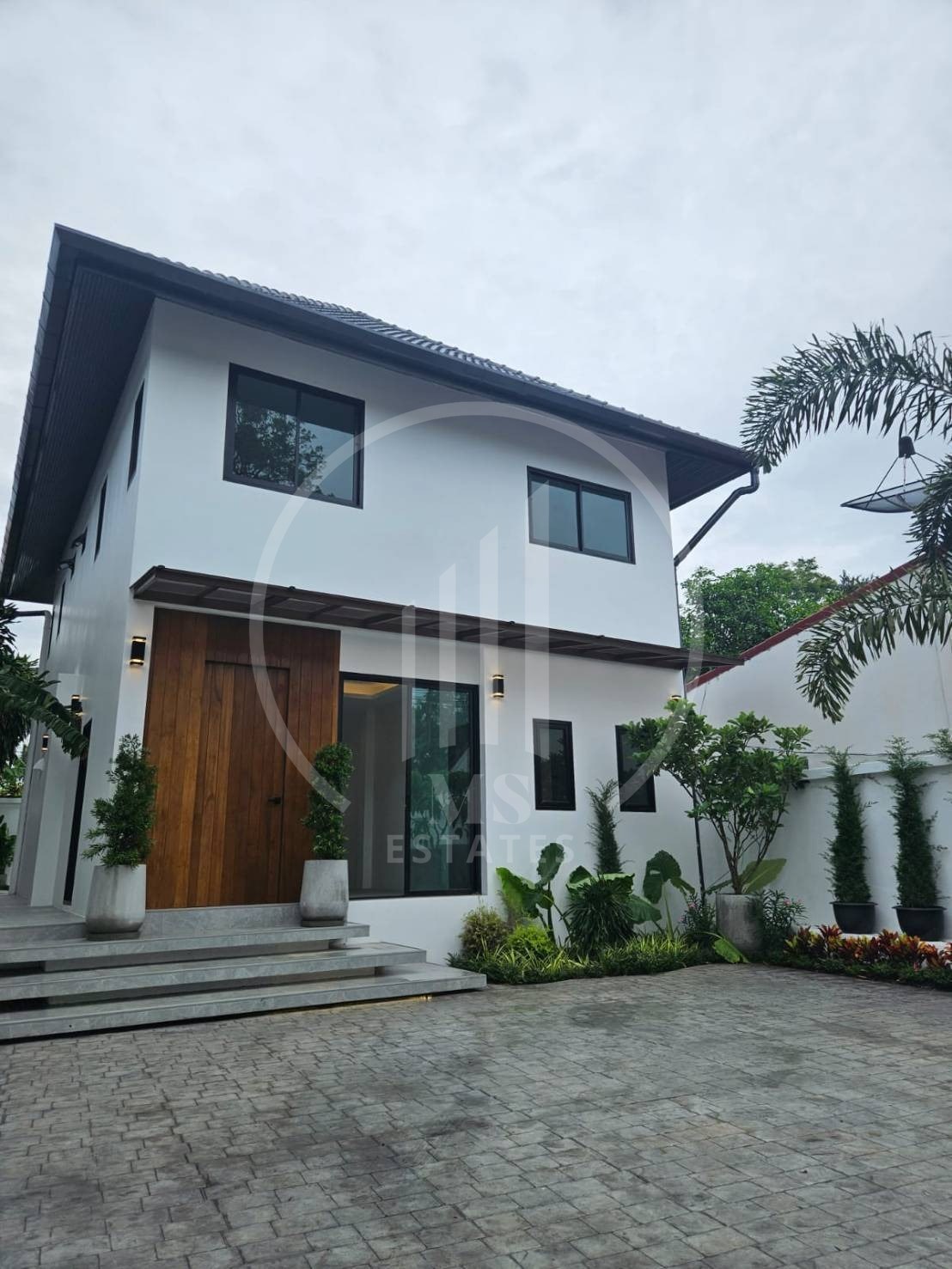 Luxury Pool Villa in Saiyuan-Rawai