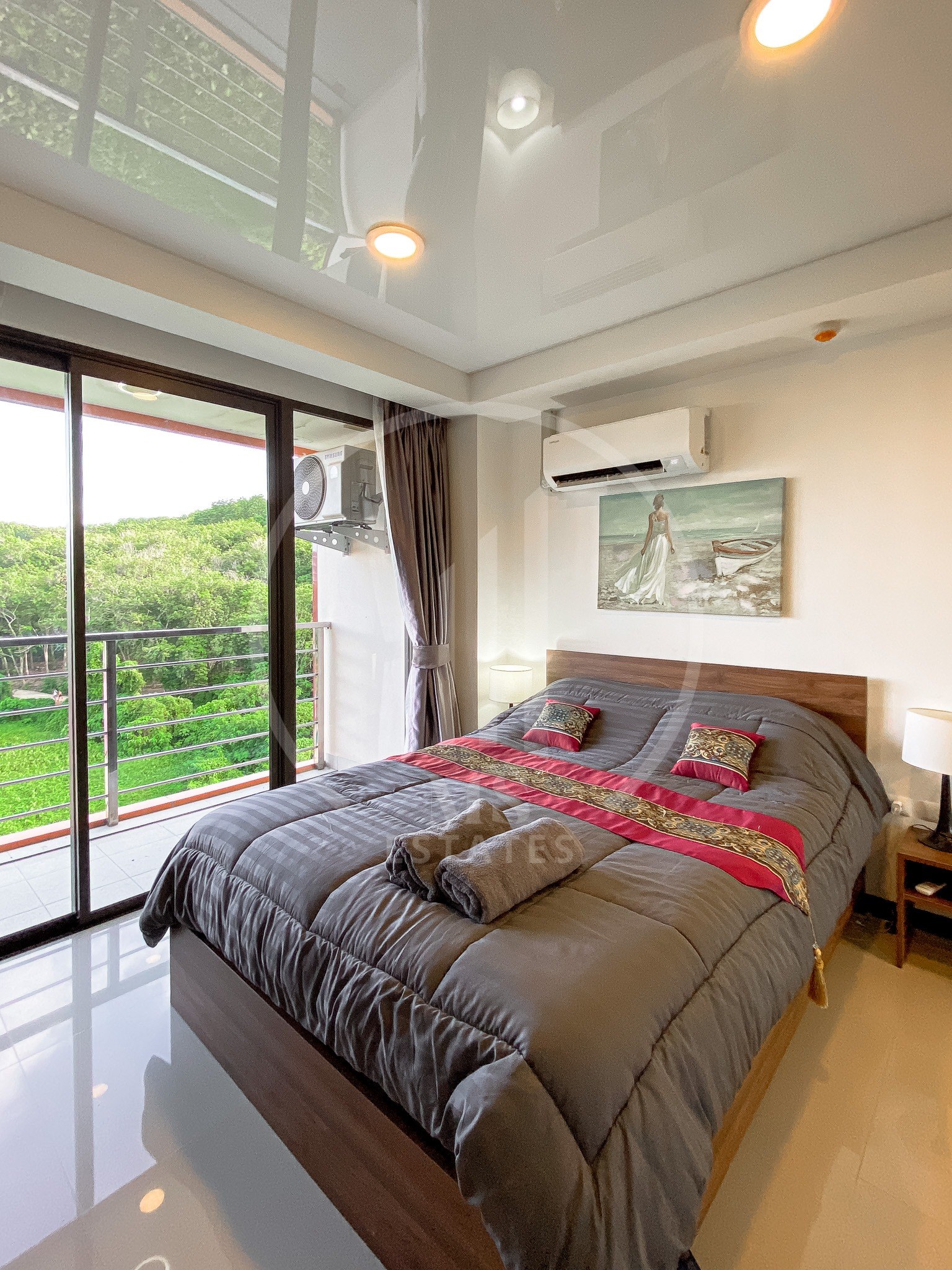 Naiharn Sea Condominium – photo 5