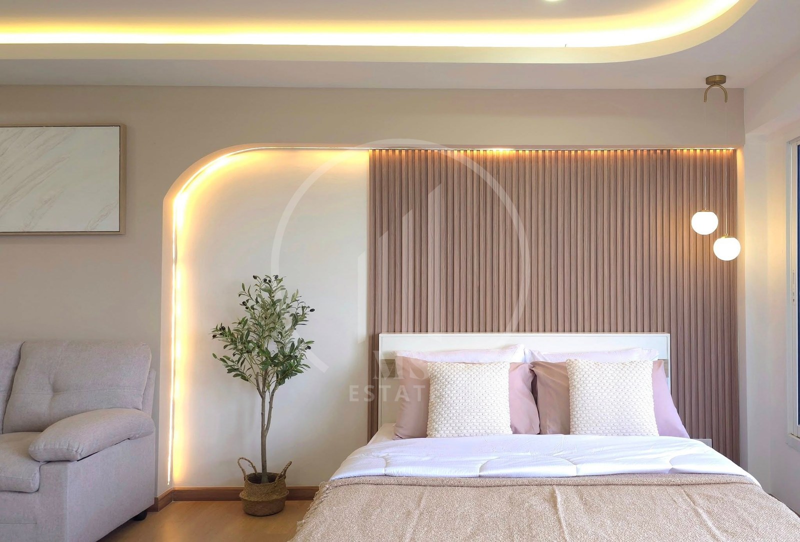Fuengfah Condotel , Wichit