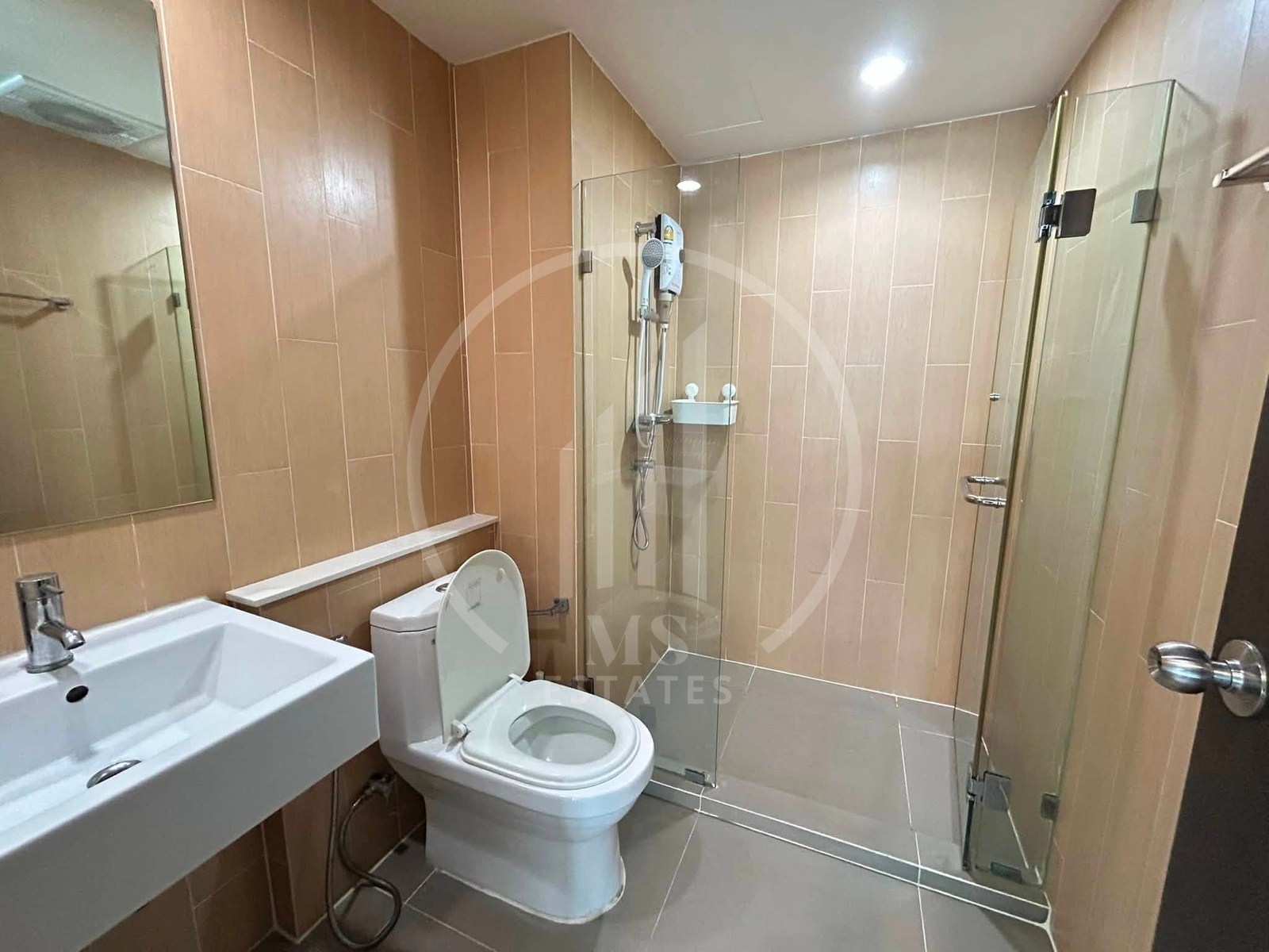 Centrio Condominium – photo 2