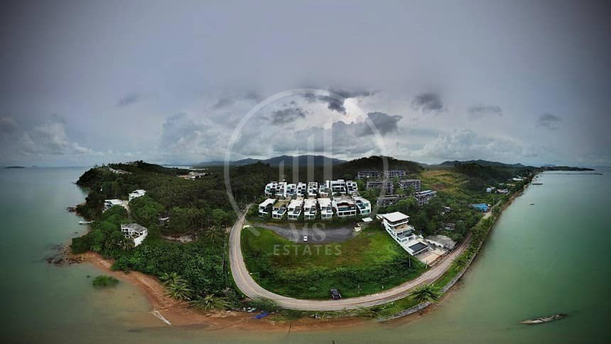 Luxury Seaside Villa – photo 2