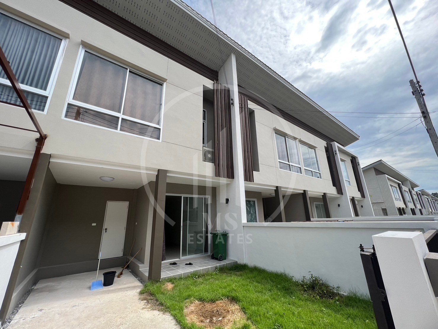 Townhouse for Sale in Pa Khlong Cheep