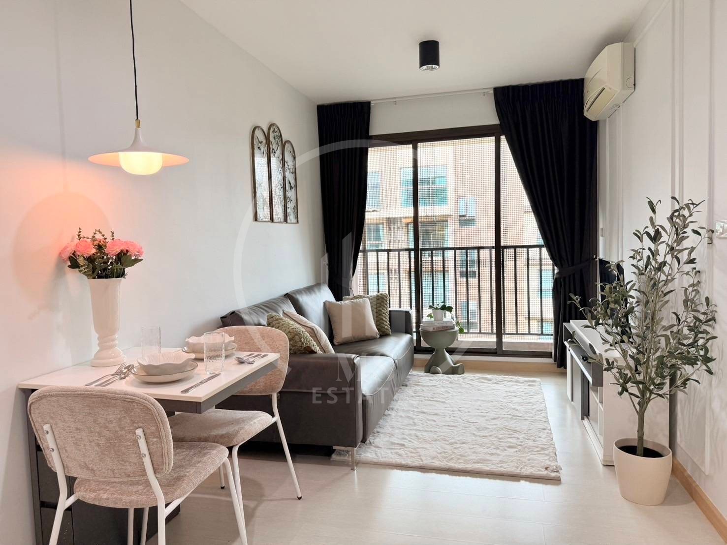 Zcape 3 Condominium – photo 2