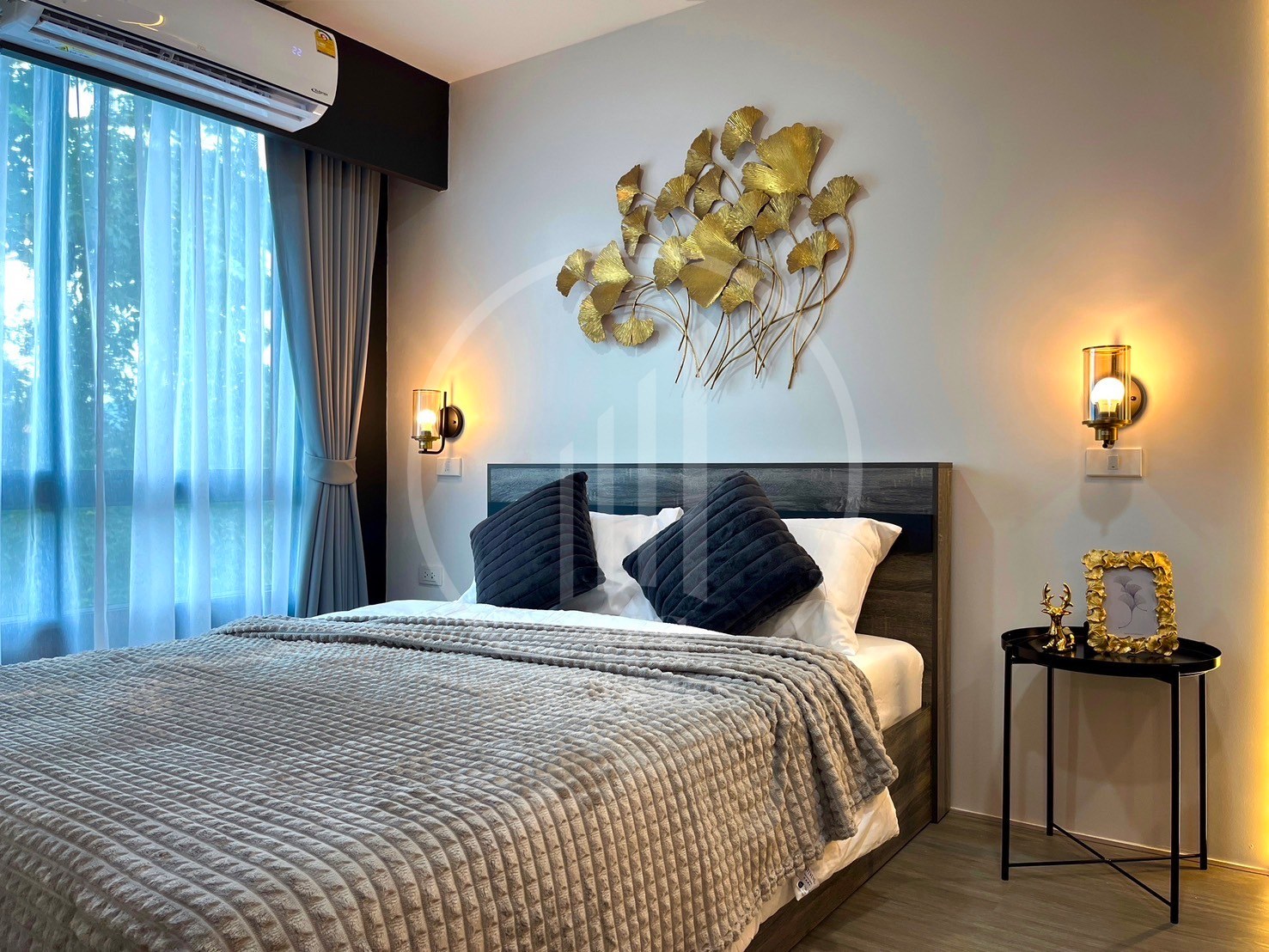 Utopia Central Condo – photo 3