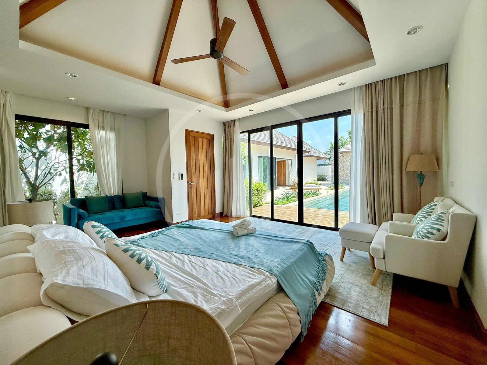 Luxury Private Pool Villa – photo 2