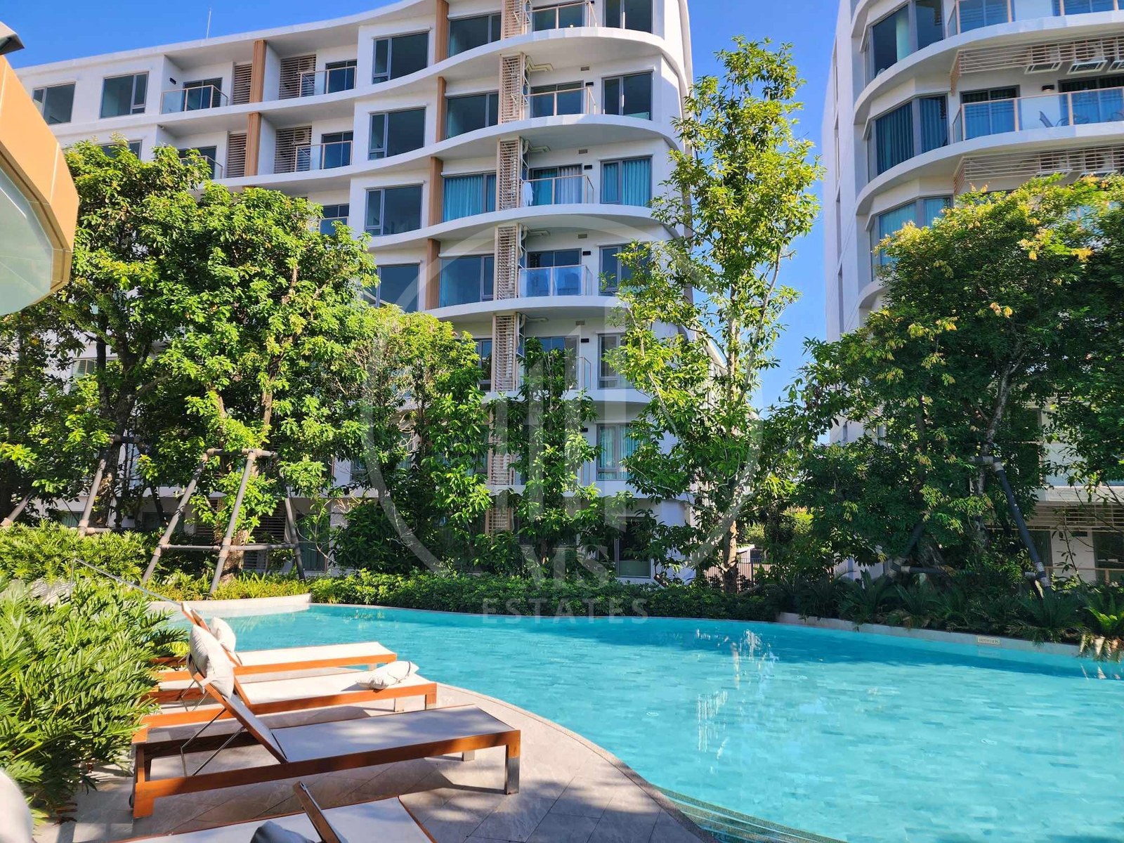 Phyll Condominium – photo 1