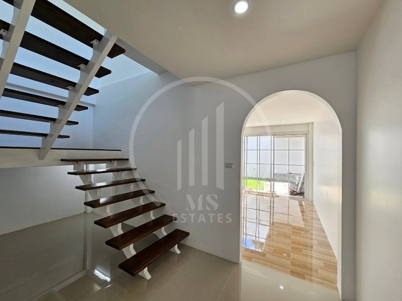 Renovated Home for Sale Vichit Zone