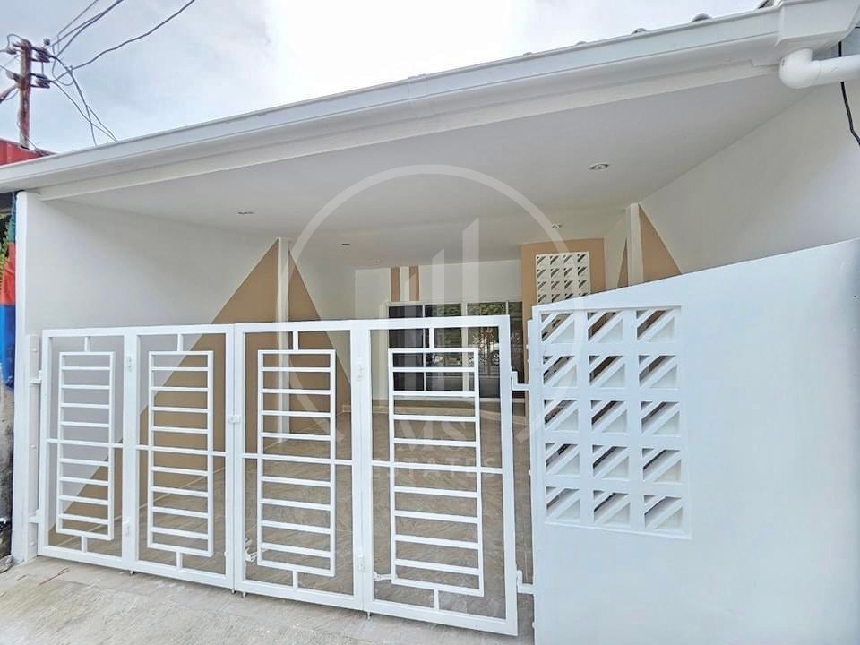 Baan Muang Thong