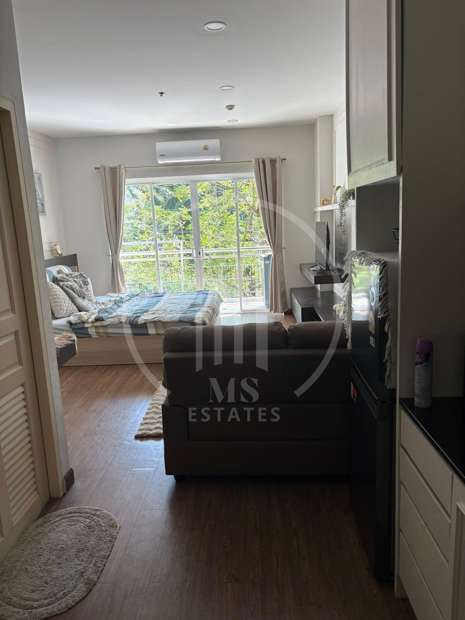 Phanason Green Place Condominium – photo 4