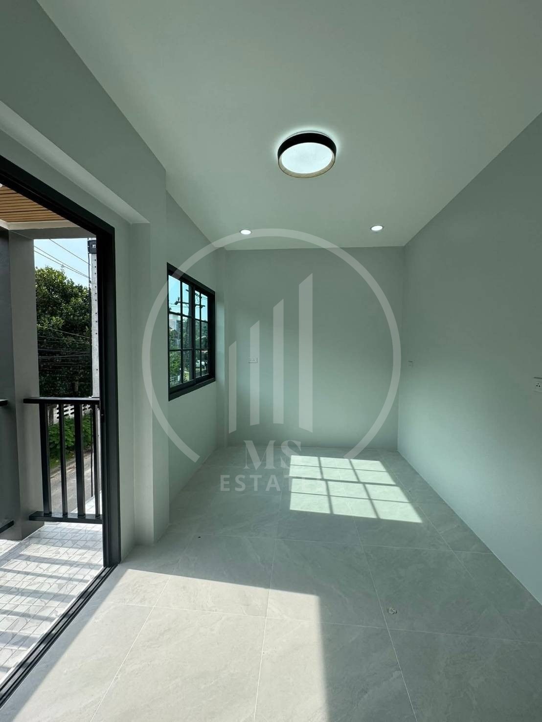 A modern semi-detached house in Soi Klum Yang, Chalong – photo 3