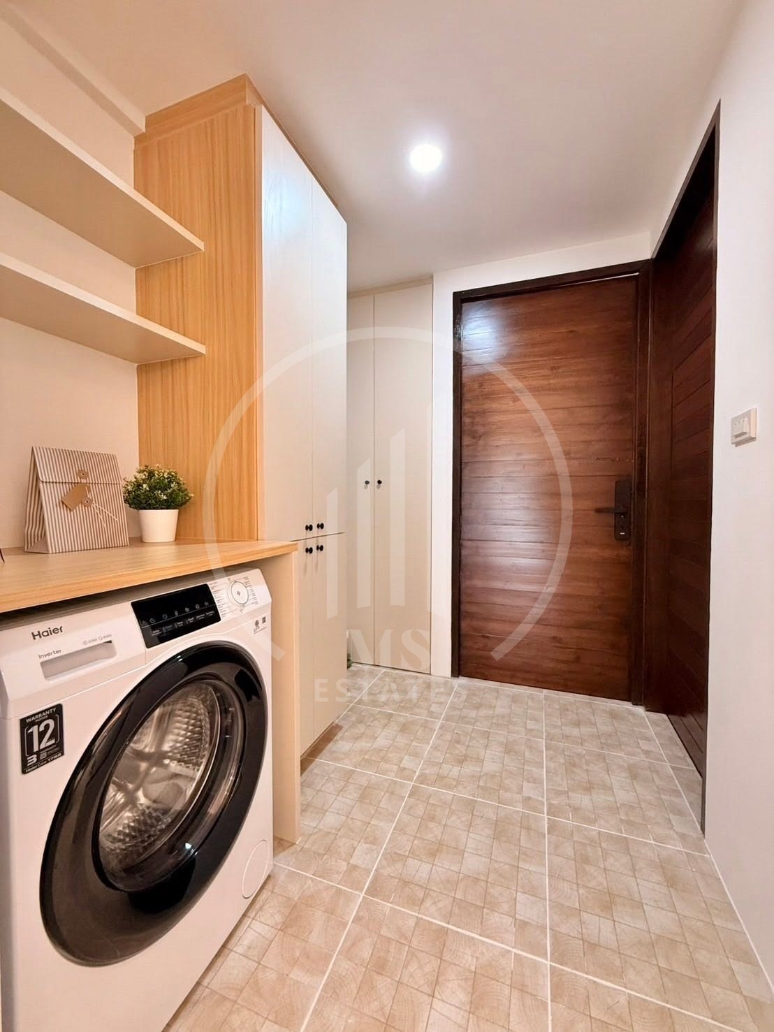 Green Golf Condominium