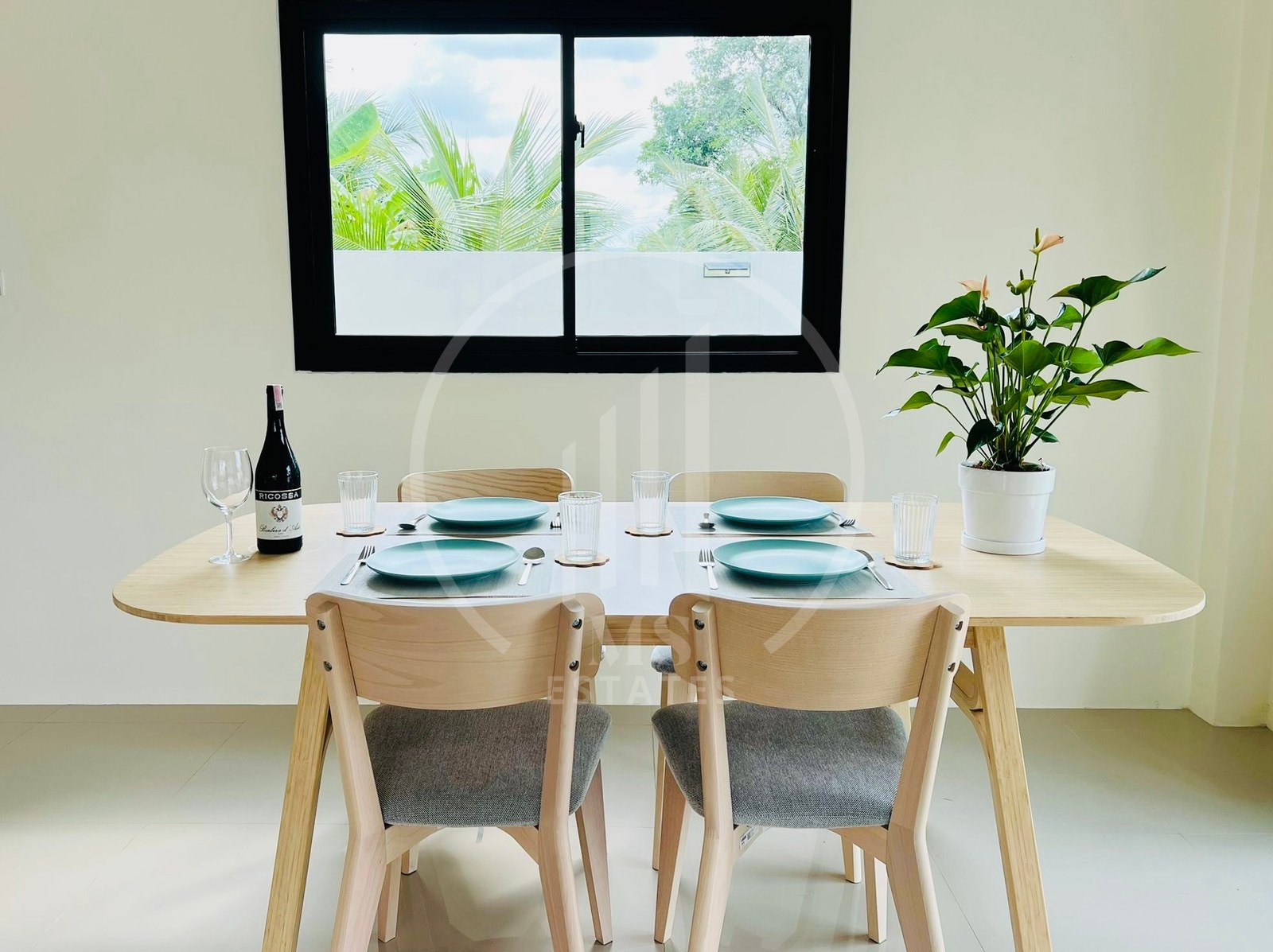 Garden House for Sale