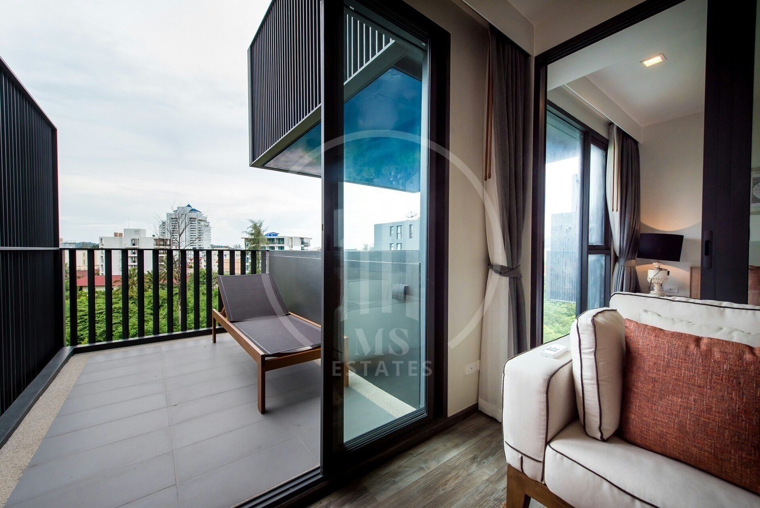 The Deck Patong 2 Bedrooms – photo 2