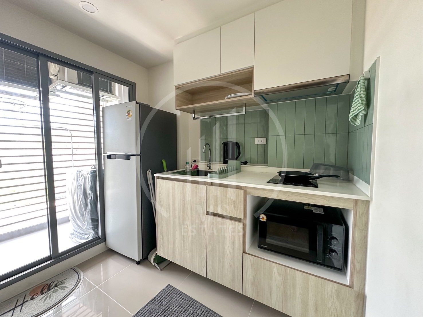 Phyll Condominium – photo 2