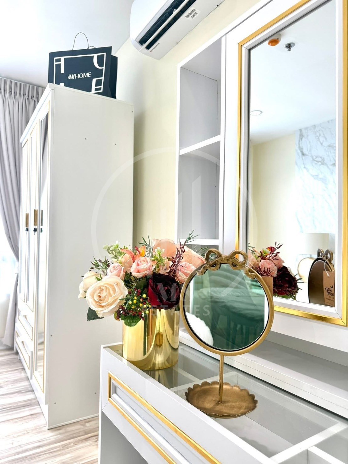 The View Condominium – photo 4