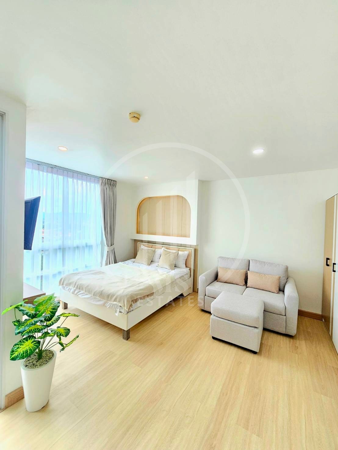 The Light Suanluang Condominium