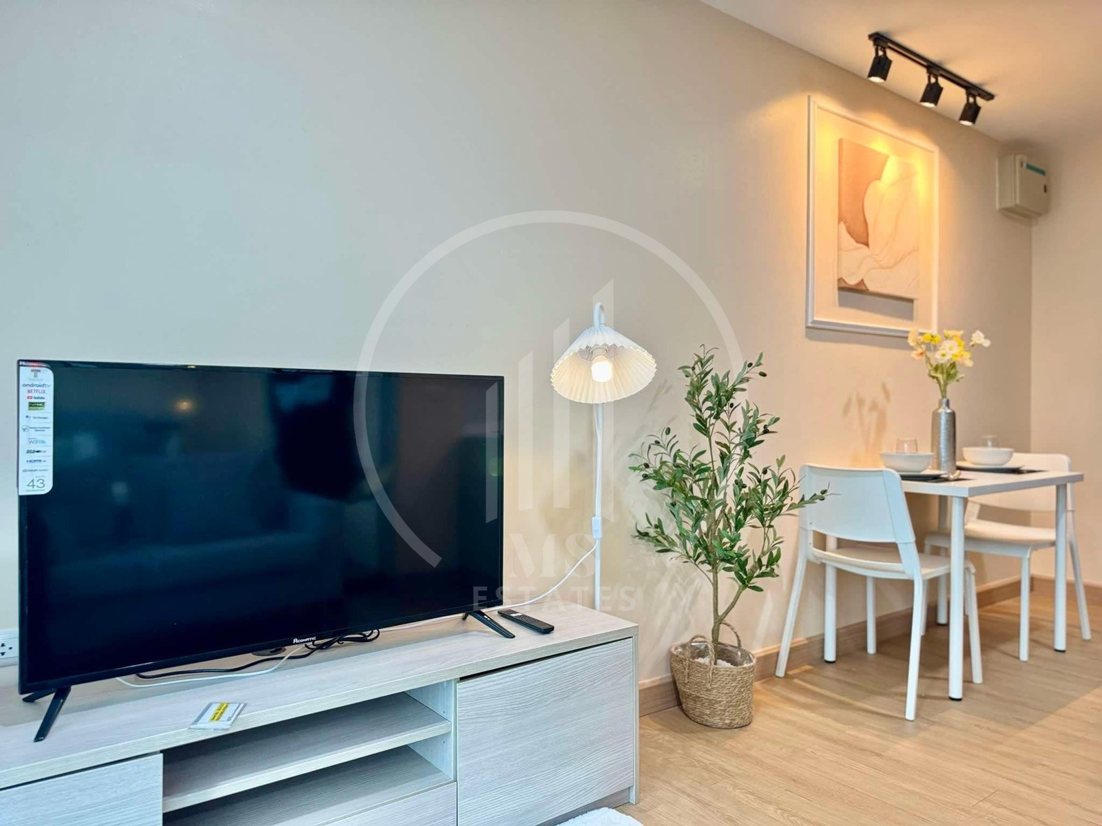 Centrio Condo – photo 5