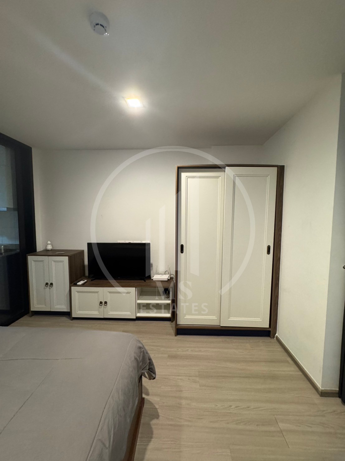 THE BASE Central – photo 4