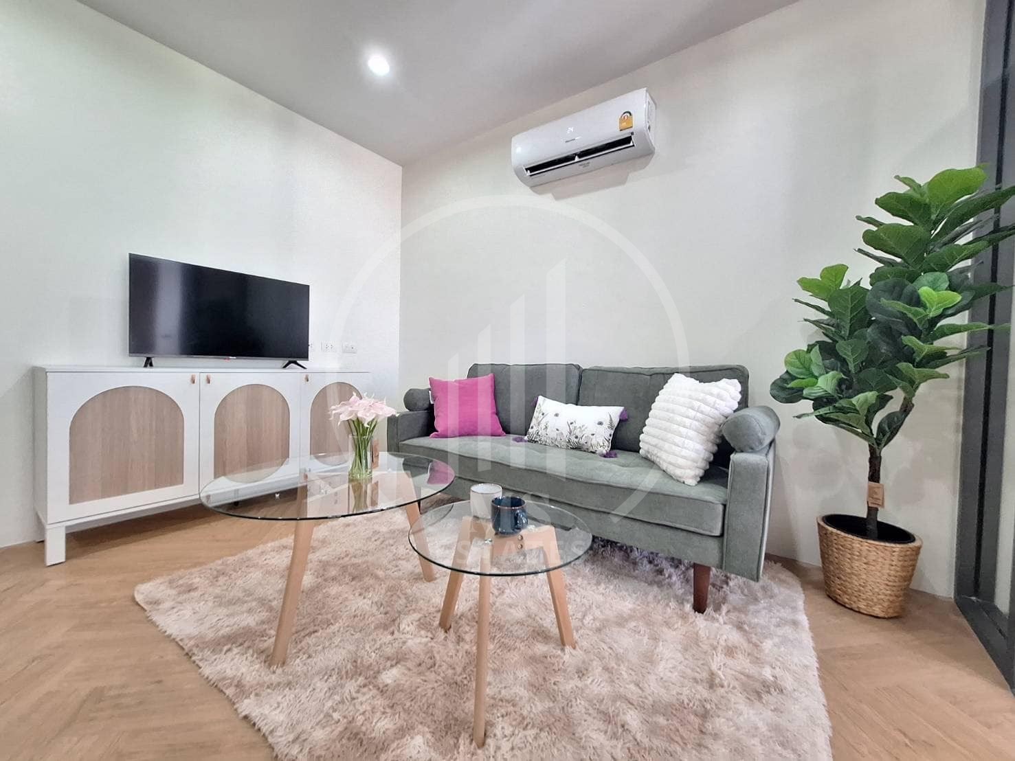 The Square Condominium – photo 4