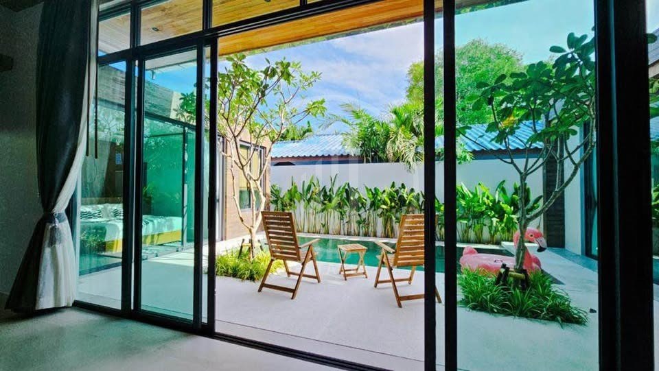 Luxury 3-Bedroom Pool Villa in Chalong – photo 2