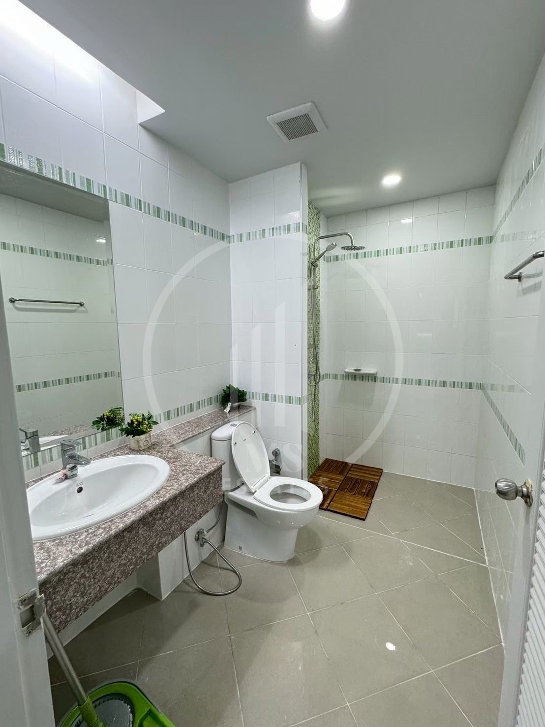 Phanason Green Place Condominium – photo 5