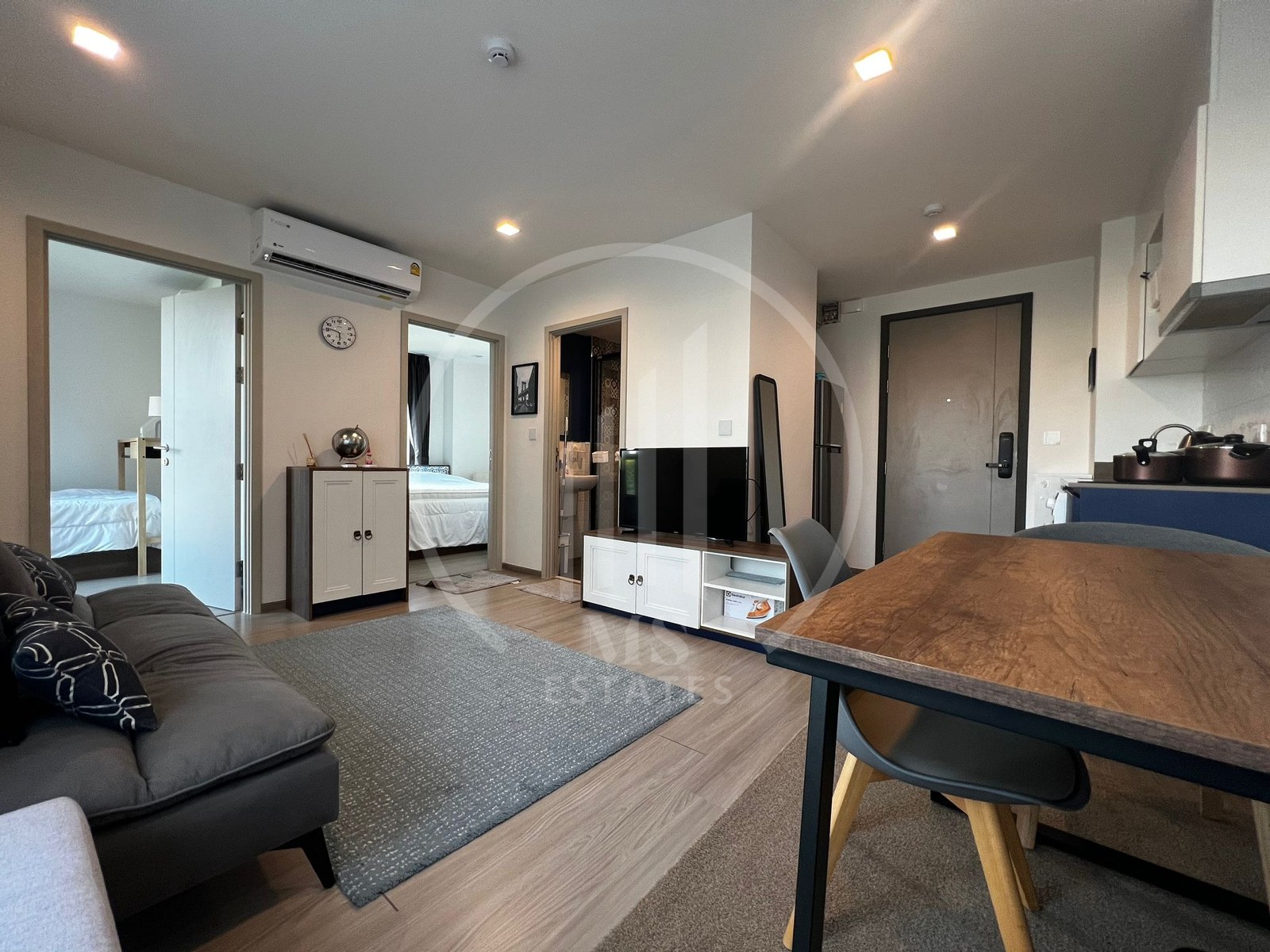 The Base Central 2 Bedrooms – photo 5