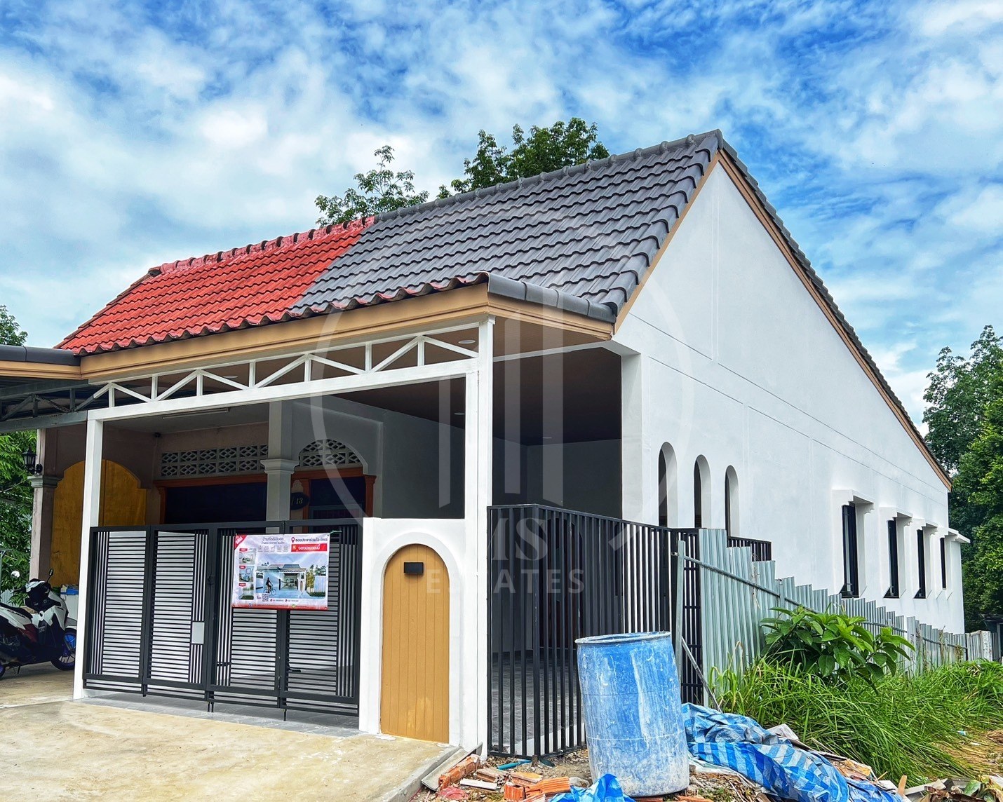 Minimalist-style house , Soi Pracharuamjai (Bo Rae) – photo 3