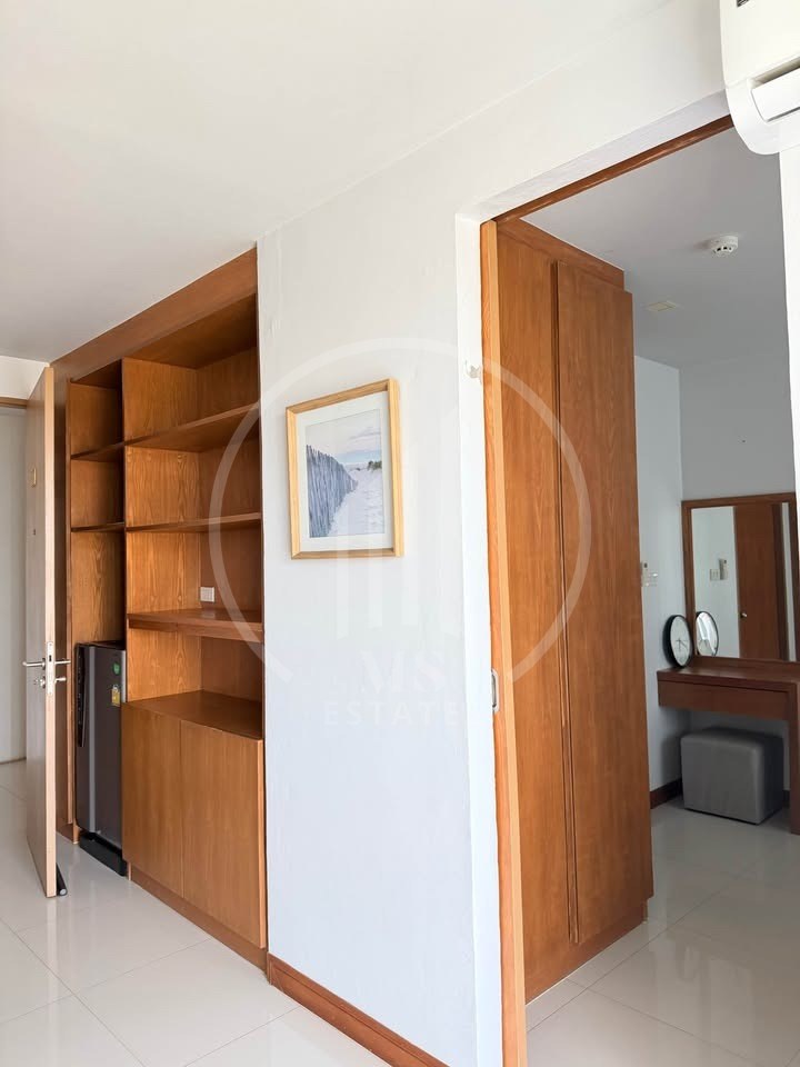 Saiyuan Buri Condo