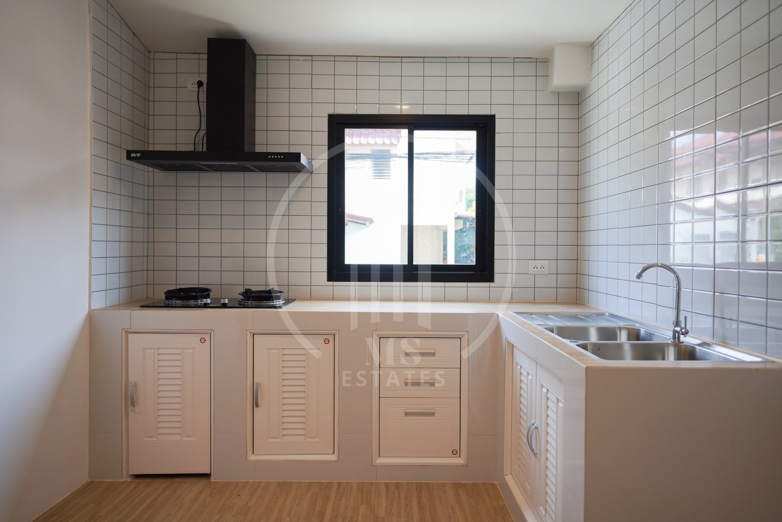 Newly Renovated Townhouse @ Keha Baan Pon , Thalang