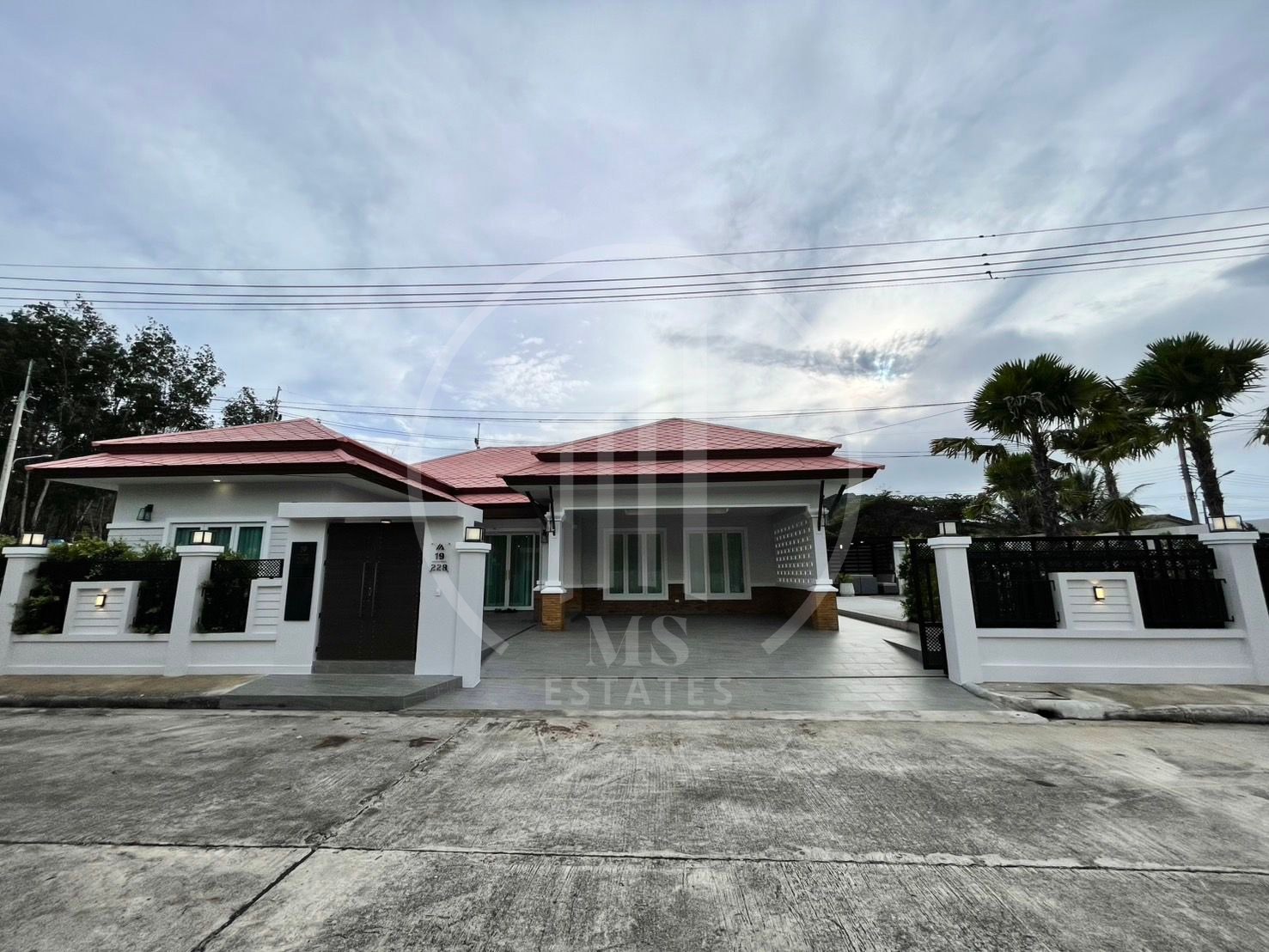 Manik Pool Villa