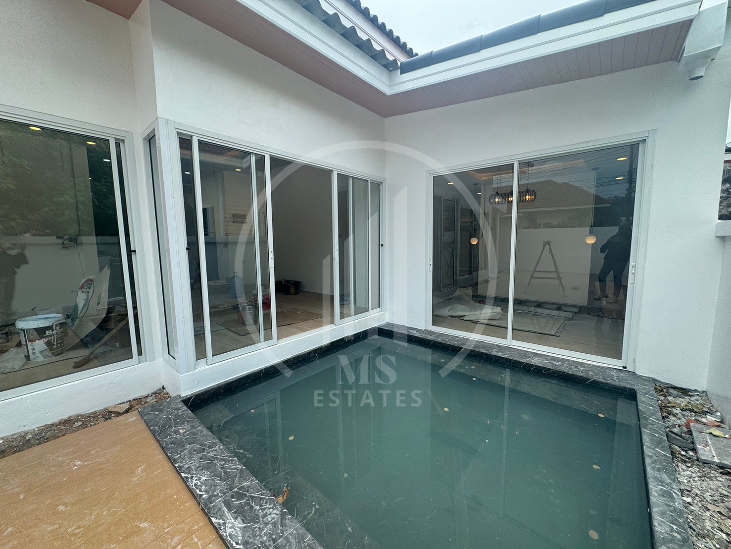 Semi-Detached Villa Style