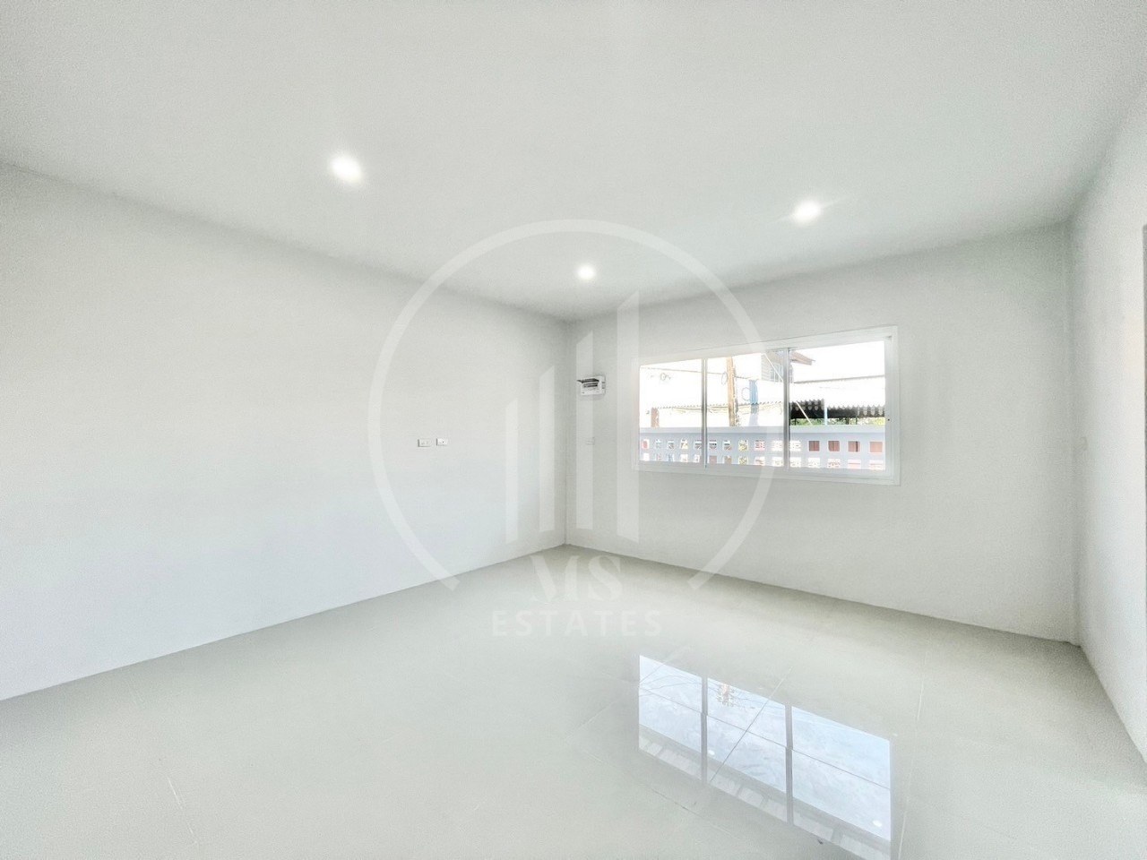 Single-Storey House in Soi Phatthana 3 – photo 2