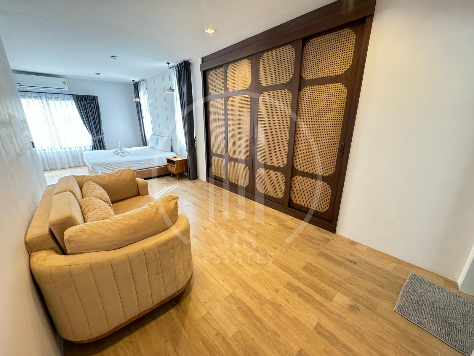 Cozy Boat Avenue Villa – photo 3