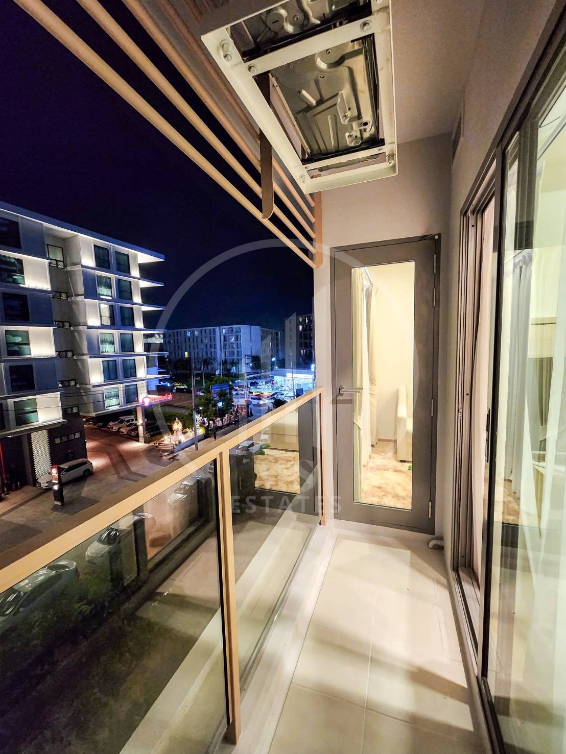 Phyll Condominium – photo 2
