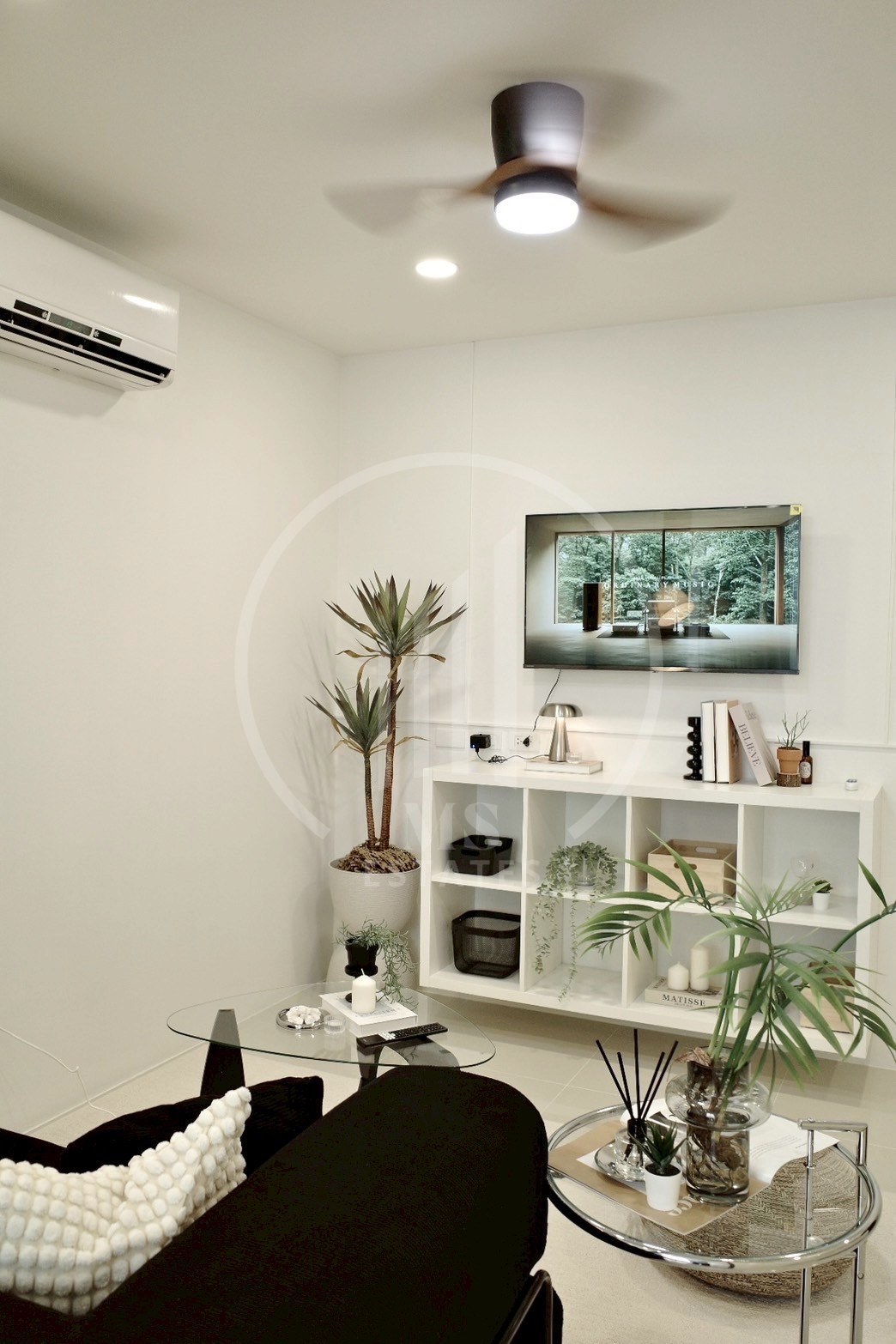 The Square Condominium – photo 4