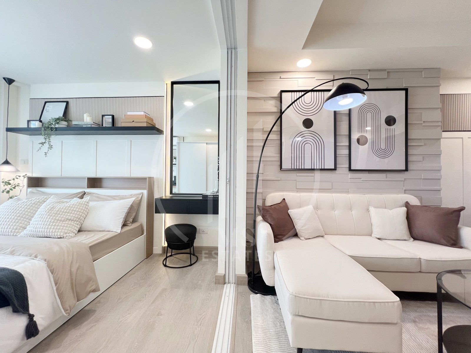 The Royal Place Condo