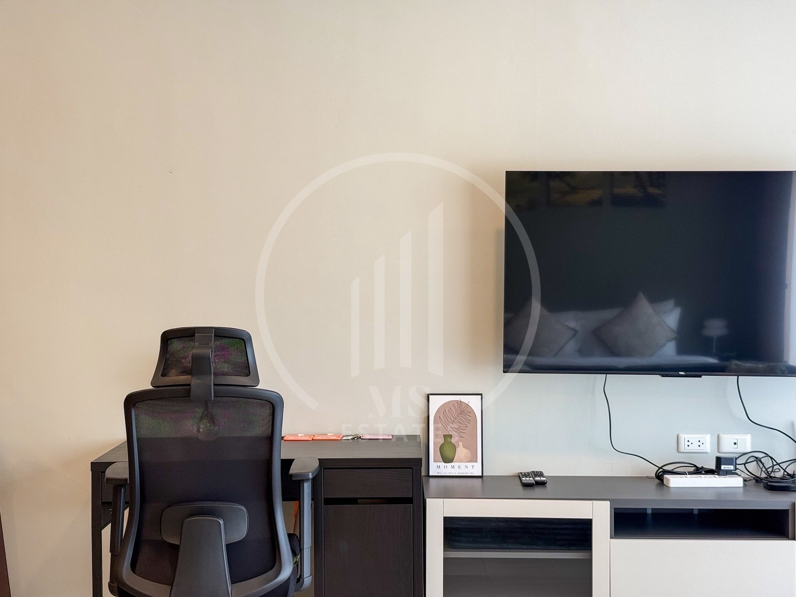 The Chic Condominium – photo 5