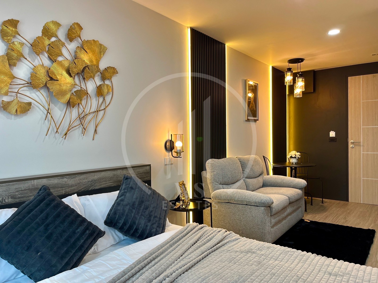 Utopia Central Condo – photo 5