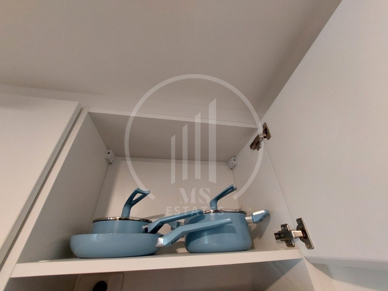Phyll Condominium – photo 3