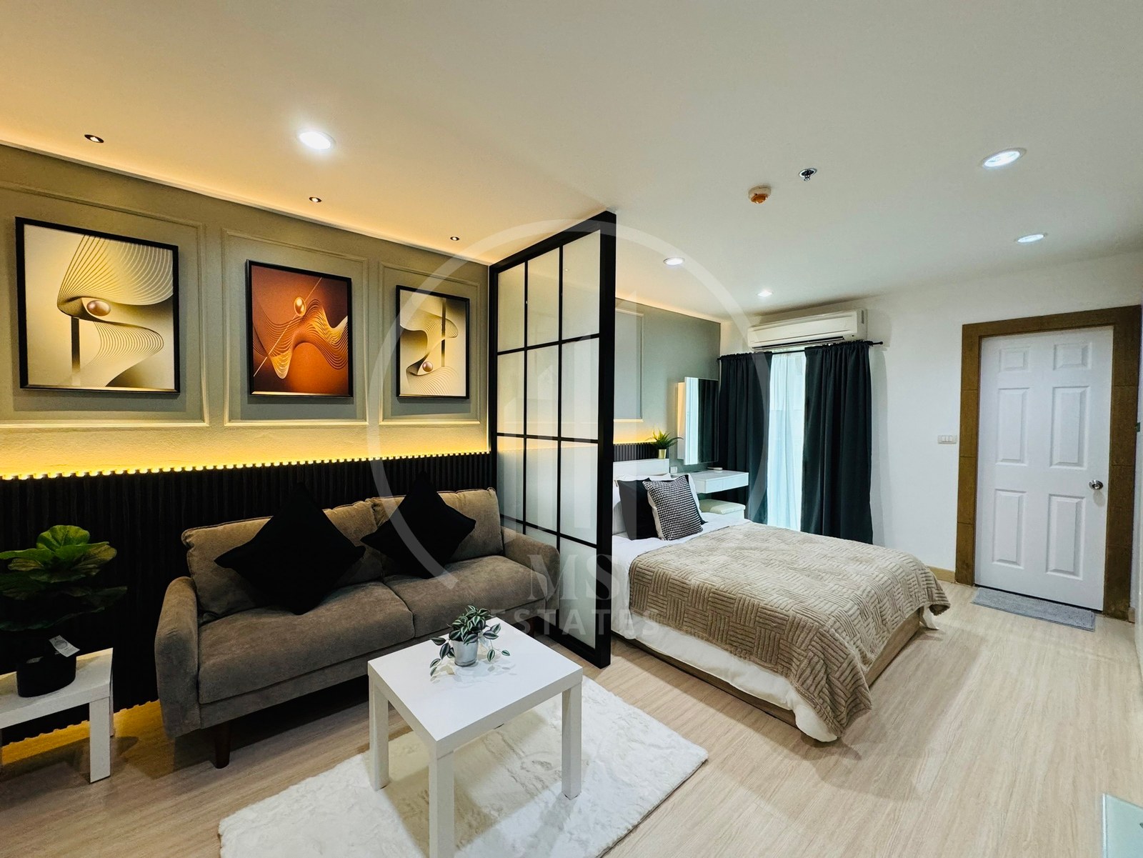 The View Condominium – photo 4
