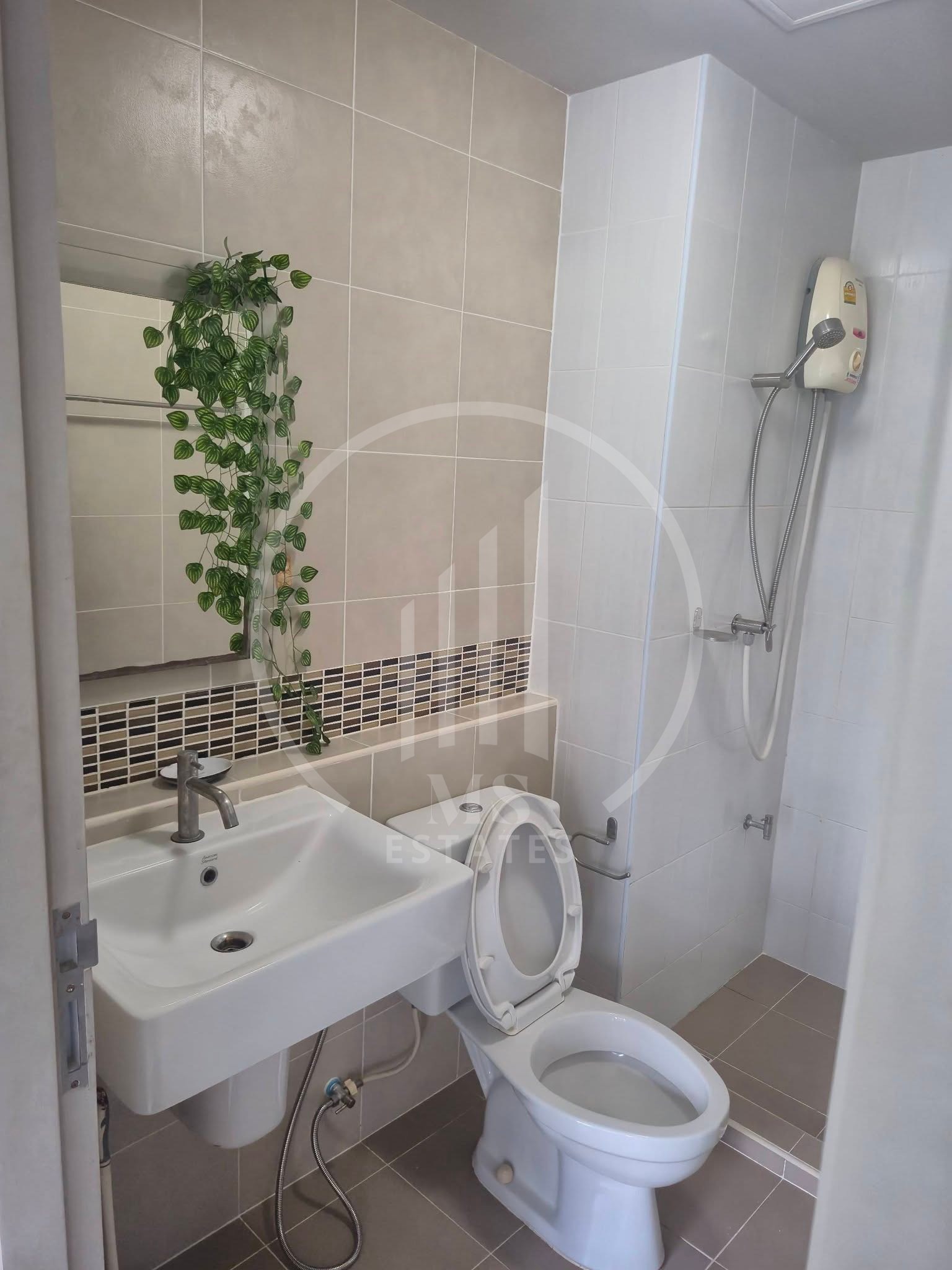 D Condo Creek – photo 3