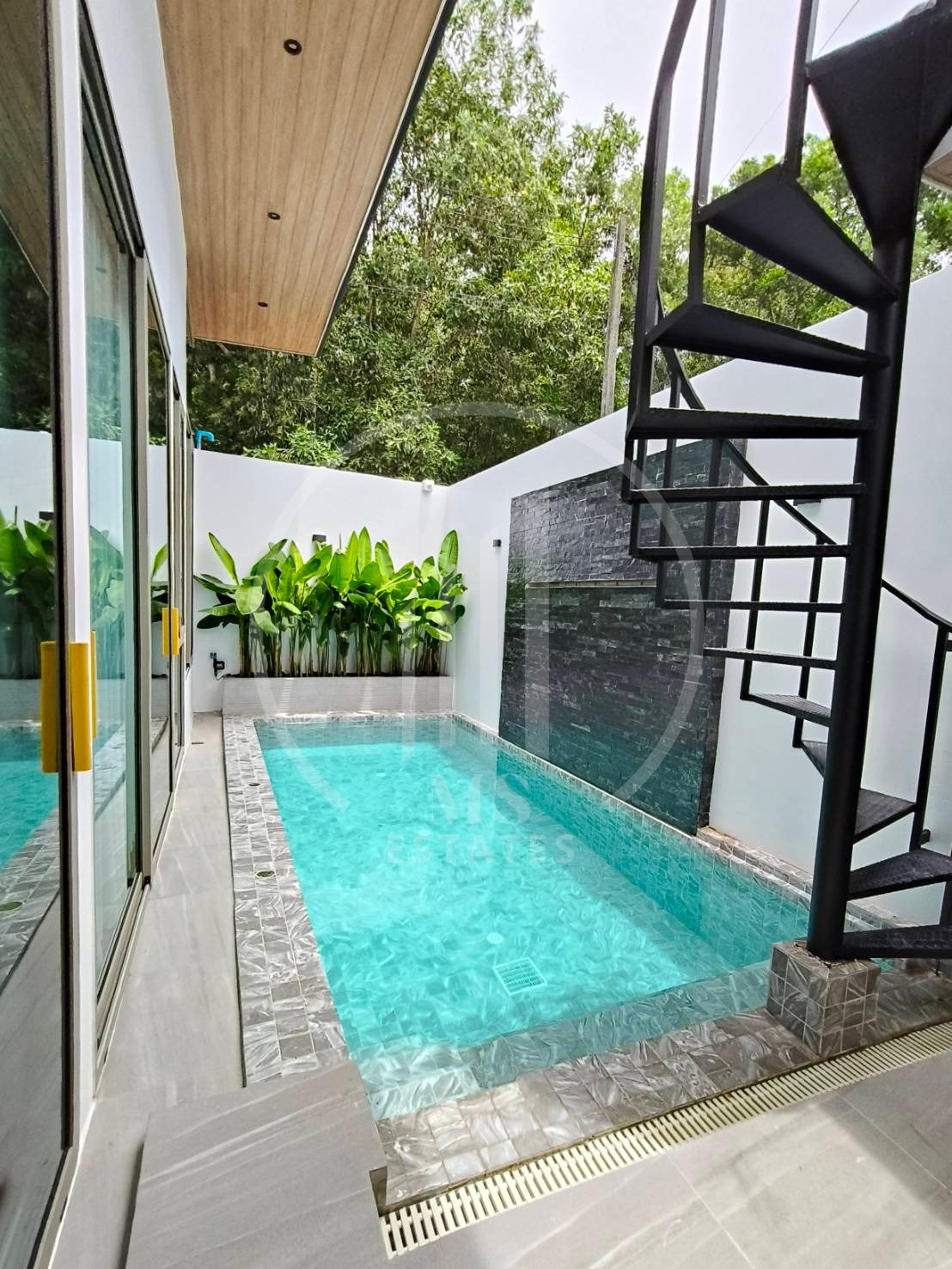Turnkey Luxury Pool Villa – photo 1