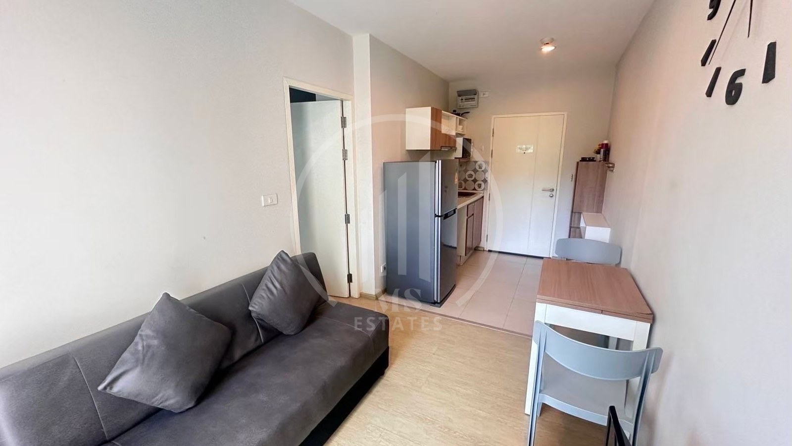Zcape 2 Condominium