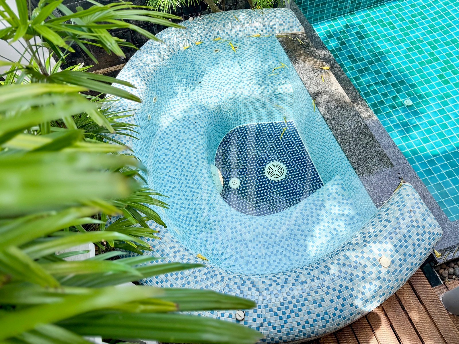 Luxury Pool Villa , Sai Yuan – photo 5