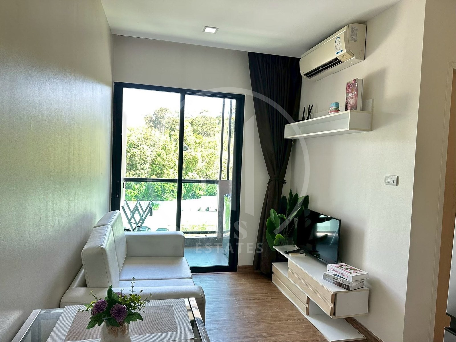 Happy Place Condo – photo 2