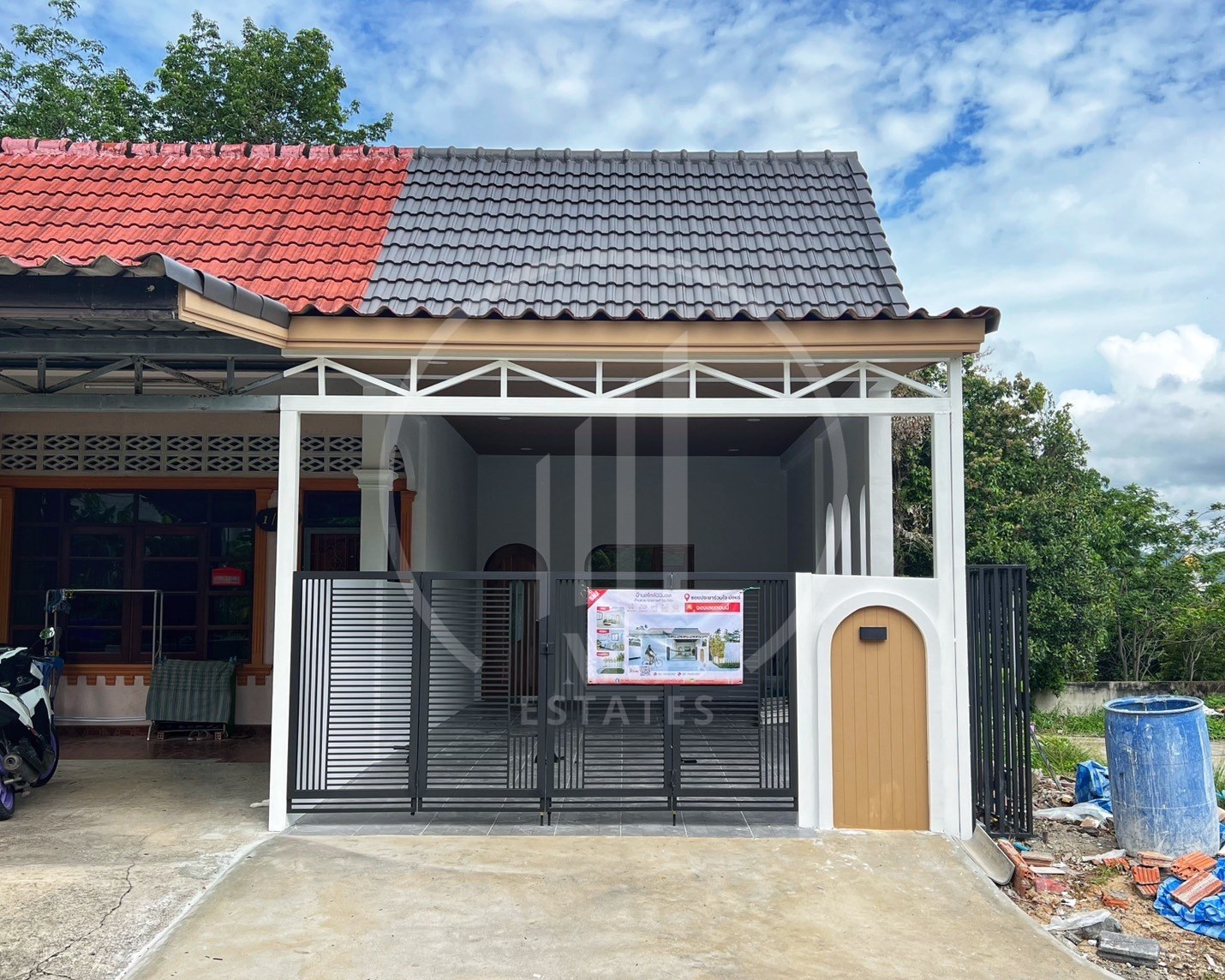 Minimalist-style house , Soi Pracharuamjai (Bo Rae) – photo 2
