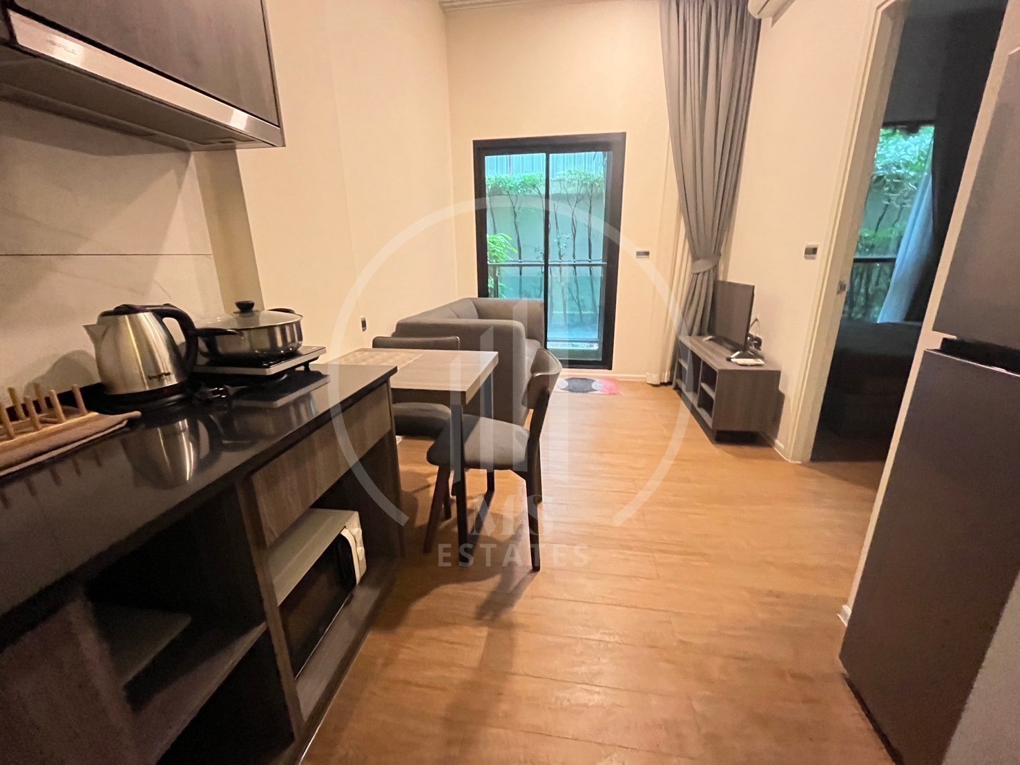 Space Condo – photo 5